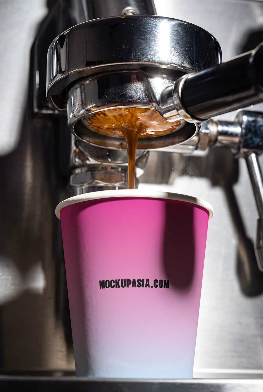 Design Studies: Coffee Paper Cup Mockup - Image 3