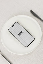 Design Studies: Iphone 16 PRM Mockup - Image 3