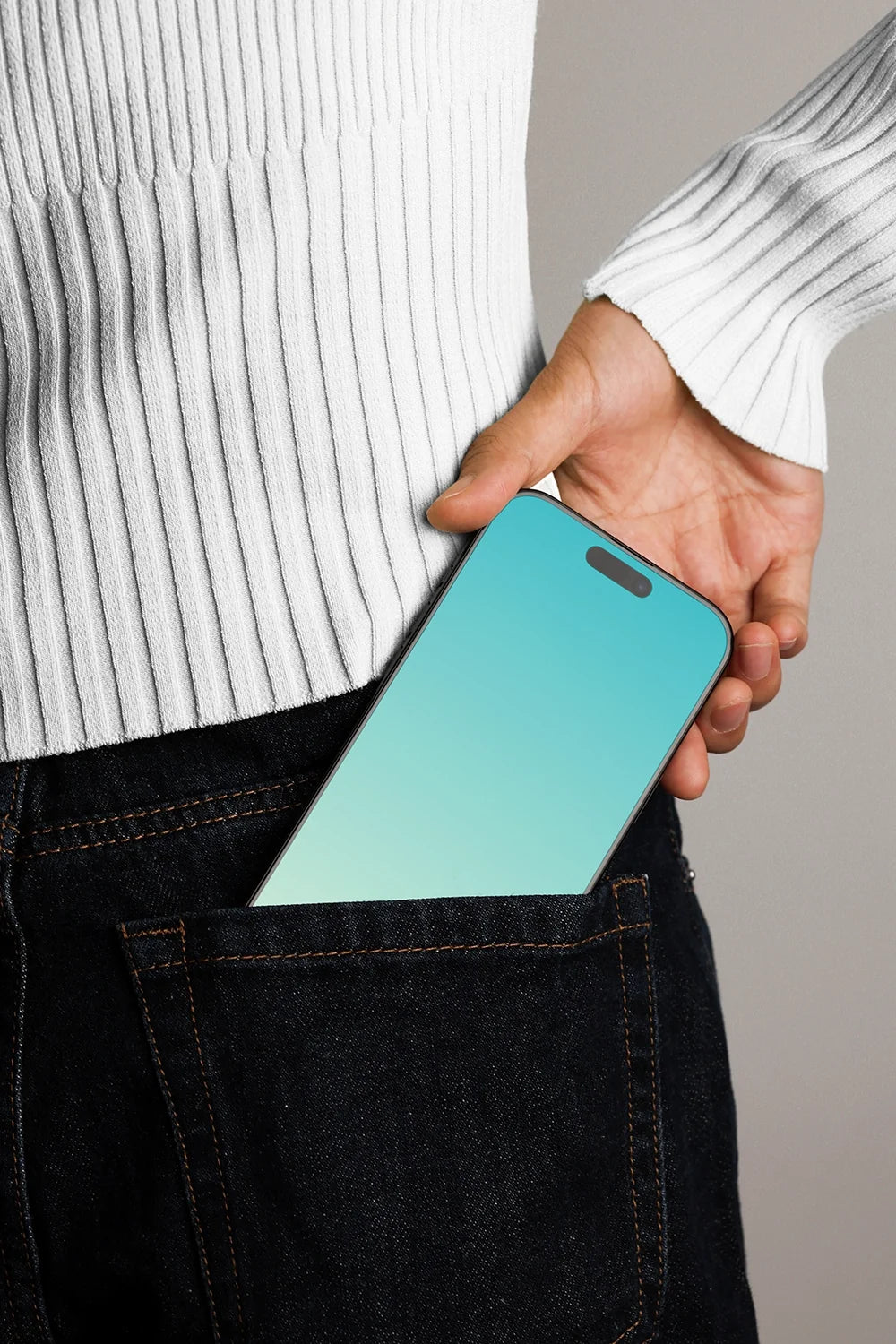 Design Studies: Iphone Mockup - Image 3
