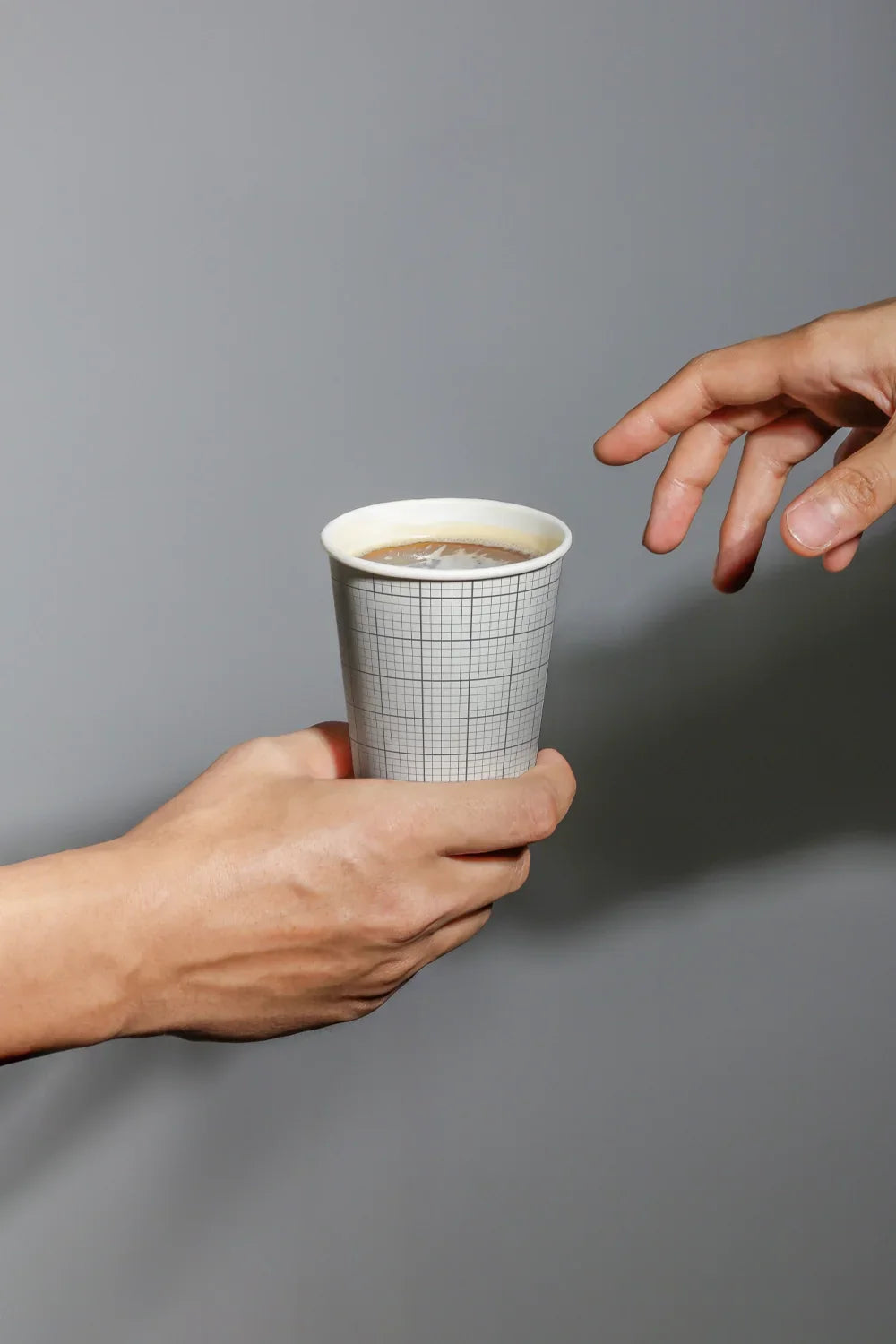 Design Studies: coffee cup mockup - Image 3