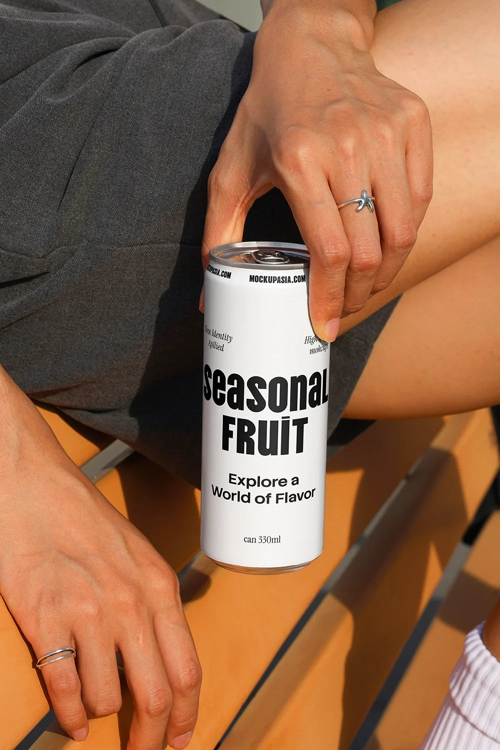 Design Studies: Slim Can Mockup CF33 – Close-Up, Outdoor - Image 2