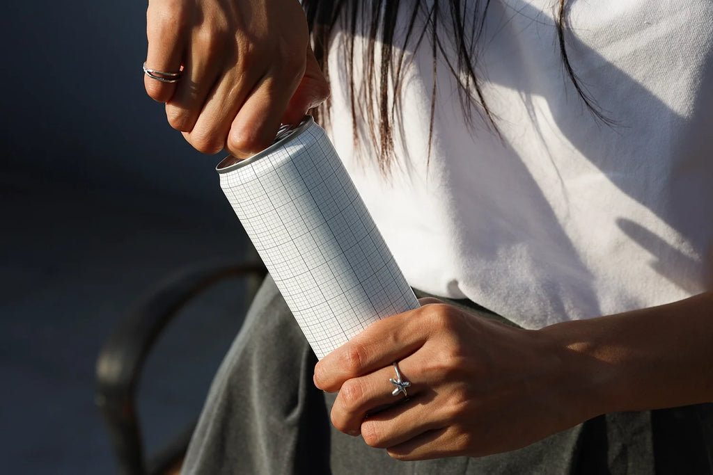 Design Studies: Slim Can Mockup CF35 – Opening, Lifestyle - Image 3