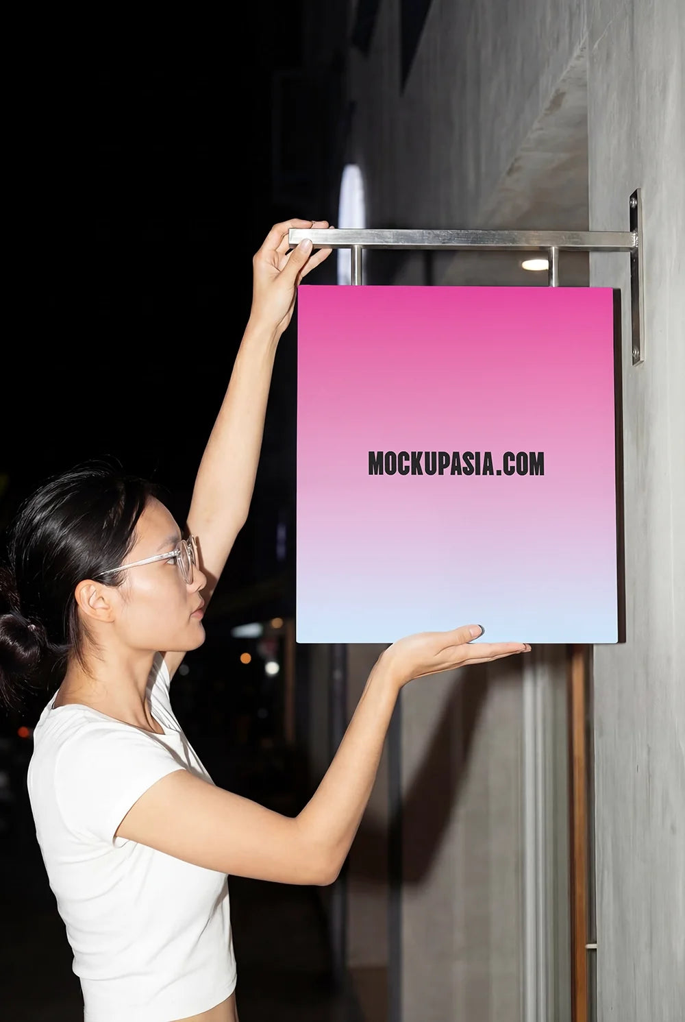 Design Studies: Coffee Signage Mockup - Image 3