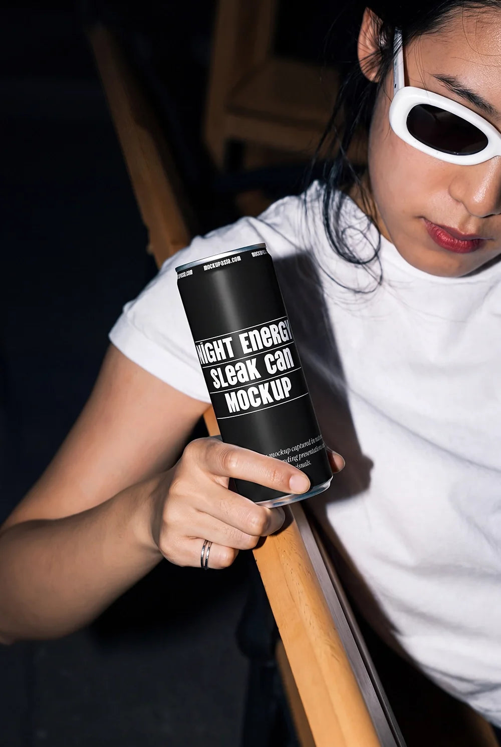 Design Studies: Sleek Can & Soda Can Mockup NFL03 – Candid Moment