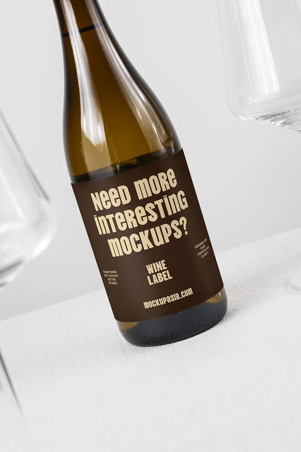 Design Studies: Wine Label Mockup CCR16 — PSD Template