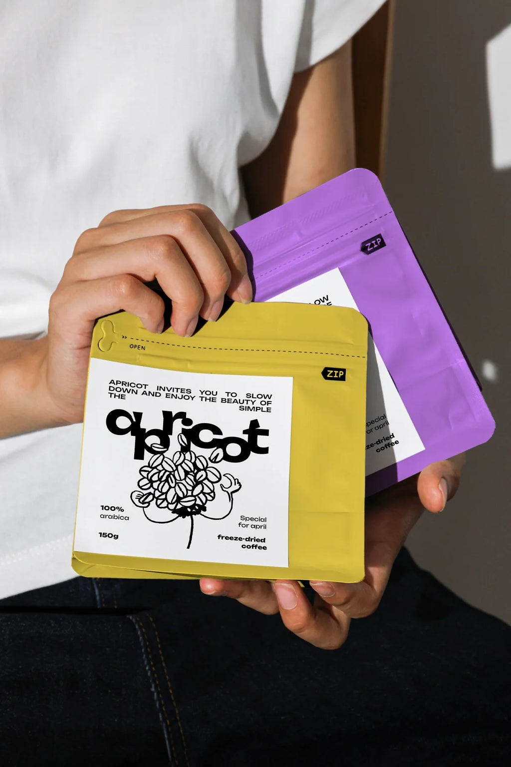 Design Studies: Coffee Bag Mockup - Image 3